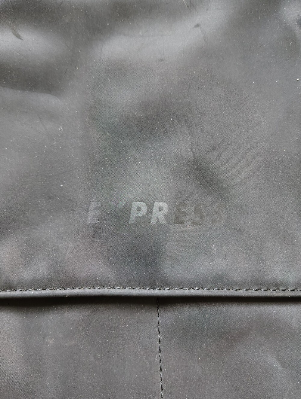 Express Black Backpack - Picture 2 of 11